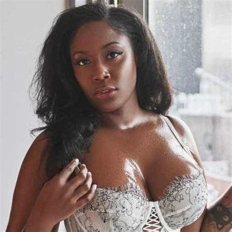 The Employee Gets Dressed Down Reality Kings Handjob Porn Feat Charlotte Lavish XHamster