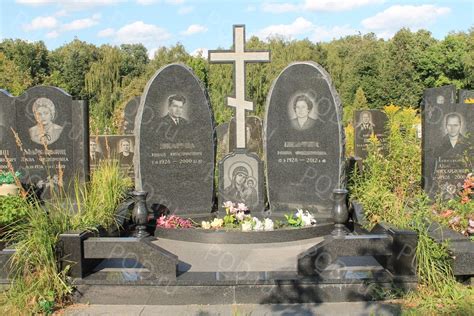 Таблички на памятник, могилу и кресты - Заказать в Москве