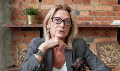 Body Wraps for Weight Loss: Do They Actually Work? | Health Reporter