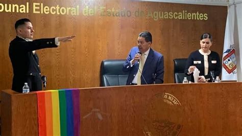 Histórico Rinde protesta primer magistrade del Tribunal Electoral del