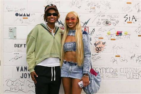 Who is NaLyssa Smith’s girlfriend, DiJonai Carrington?