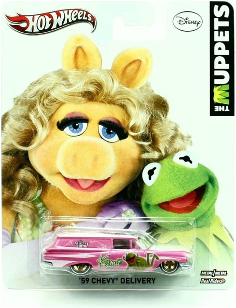 Amazon Hot Wheels 2013 Disney The Muppets Miss Piggy Kermit 59 Chevy Delivery Pink White