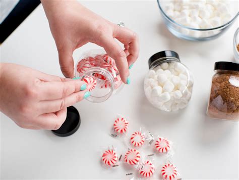 DIY A Cute Snowman Hot Cocoa Gift Fun