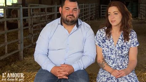 Lamour est dans le pré Noémie et Guillaume font une annonce