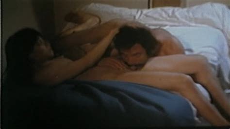 Naked Mika Barthel in Collégiennes à tout faire