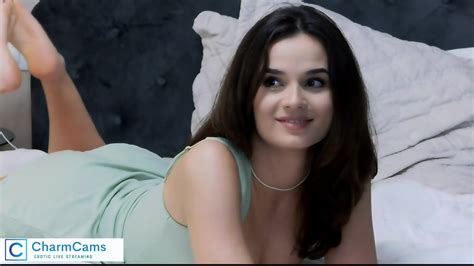 Uncharged Live Show Sexy Natural Tits