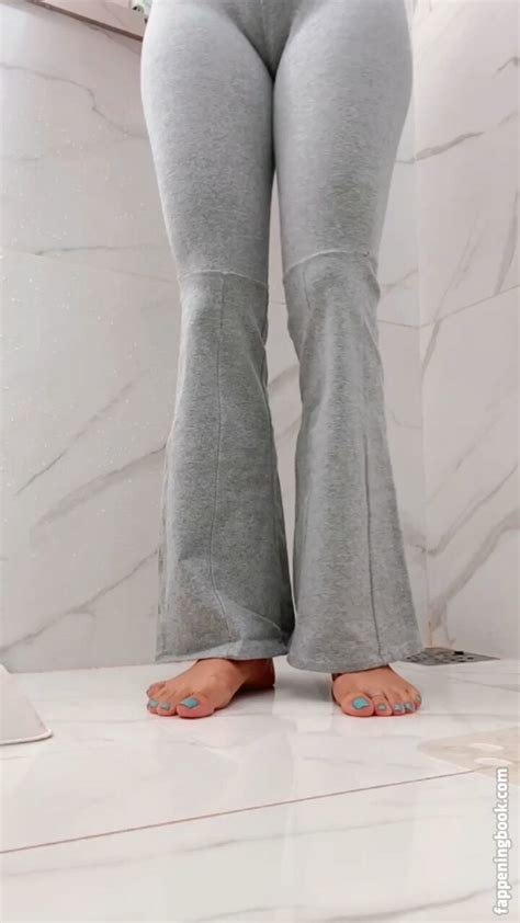 Alaine Crissie Alainecrissie Nude OnlyFans Leaks The Fappening Photo 4851294 FappeningBook