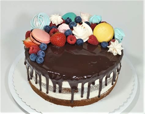 Bezlepkov Vanilkov Semi Naked Dort S Erstv M Ovocem