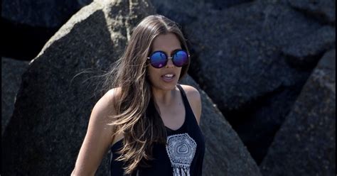 Fotos De Chicas Mujeres En Microbikinis Jovencitas En Micro Bikini