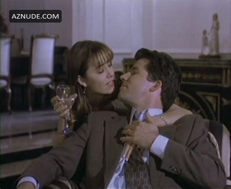 LESLIE RYAN Nude AZNude