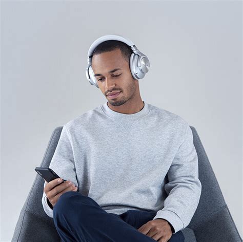 Наушники Technics EAH-A800: восемь микрофонов в каждом наушнике для ANC ...