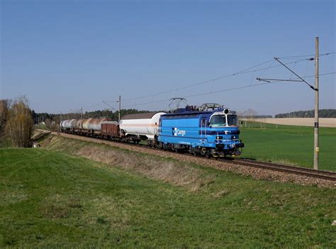 7 240 | Baureihe 240 | 'Laminátka' Fotos - Bahnbilder.de