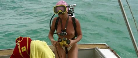 Nude Video Celebs Auretta Gay Nude Zombi