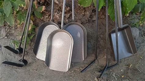 Кочерга и совок - YouTube