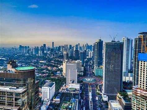 traveloka  malaysians  safe  affordable option  balik kampung