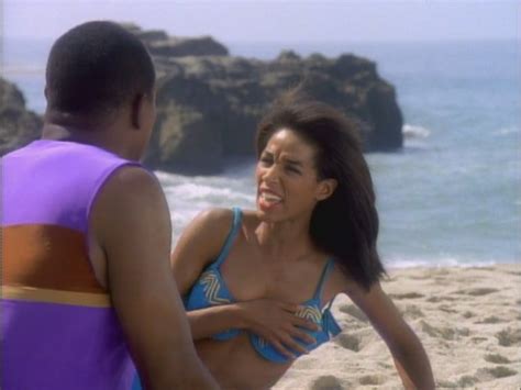 Naked Felecia Bell In Star Trek Deep Space Nine