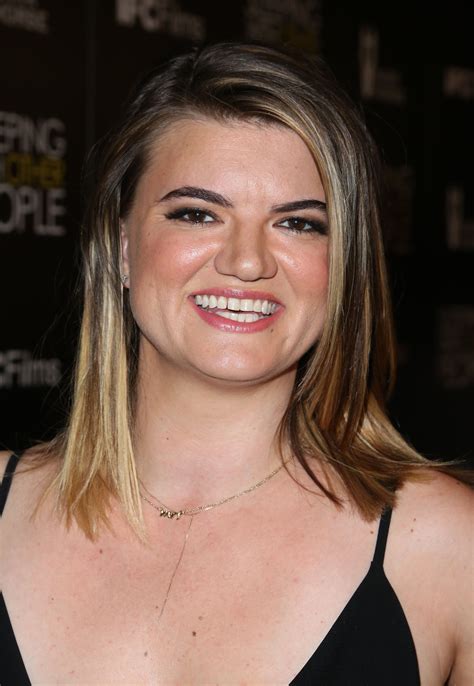 Leslye Headland To Direct ABCs Gay Straight Buddy Comedy Pilot