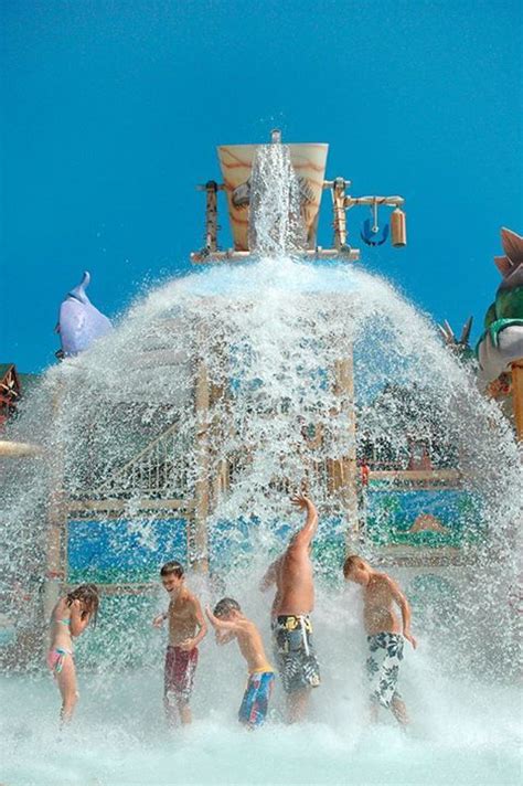 Bucket Dump At Lost World Waterpark Wilderness Resort Wisconsin Dells