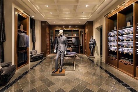 Store Openings Massimo Dutti Comes Stateside Store Design Boutique