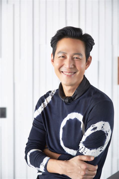 Herald Interview The Many Shades Of Lee Jung Jae