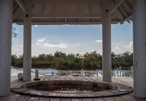 Hot Tub Gazebo Options To Improve Your View In The Yard Love Home Designs