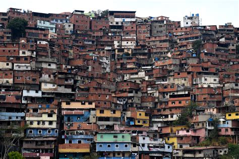 As Maiores Favelas Do Mundo Conhe A A Representante Do Brasil