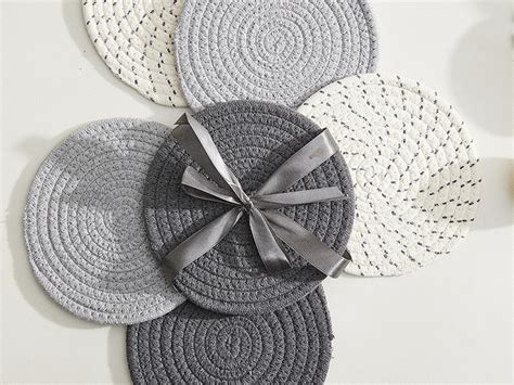 Amazon Jehdhe Set Of Trivets For Hot Dishes Hot Pads Pot Holders Cotton Woven Trivet