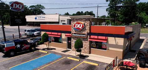 The Texas Bucket List – The Oldest Operating Dairy Queen in Texas