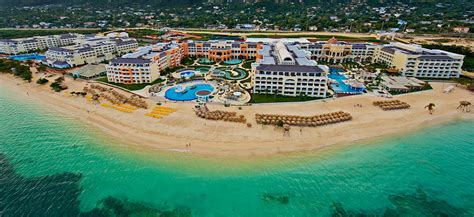 Hotel Iberostar Grand Rose Hall, Montego Bay - Jamaica | Cheaper Vacations®