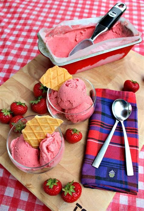 Easy Creamy Strawberry Ice Cream Lovefoodies