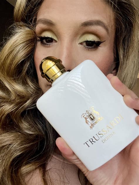 Donna Trussardi 2011 Trussardi аромат - аромат для жінок 2011
