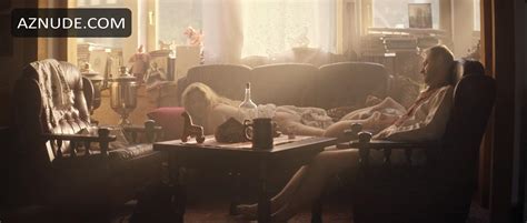 ELIZAVETA GONCHARENKO Nude AZNude