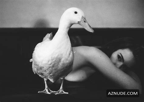 SARAH TANSY Nude AZNude