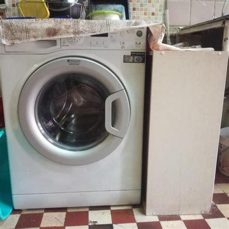 Стиральная машина Hotpoint Ariston в Москве объявления в разделе ...
