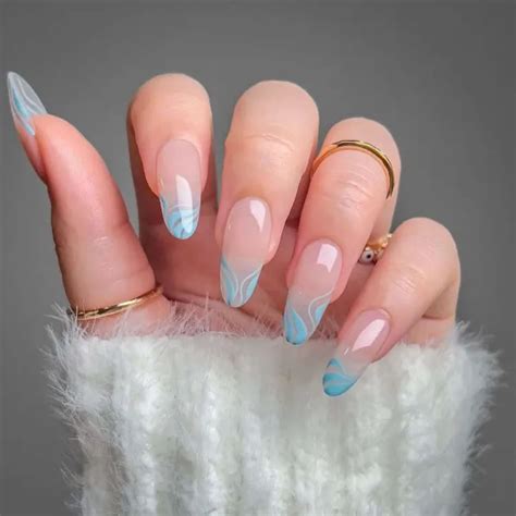 Nude Nails La D Co D Ongles La Plus L Gante Et Styl E De Cette Ann E Deavita Fr