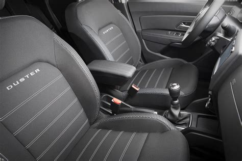 Какой подлокотник лучше поставить на Рено Дастер (большой выбор фото ...