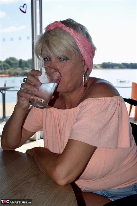 Mature Blonde Dimonty Gets Totally Naked While Lounging On A Chair In A Yard Coedcherry