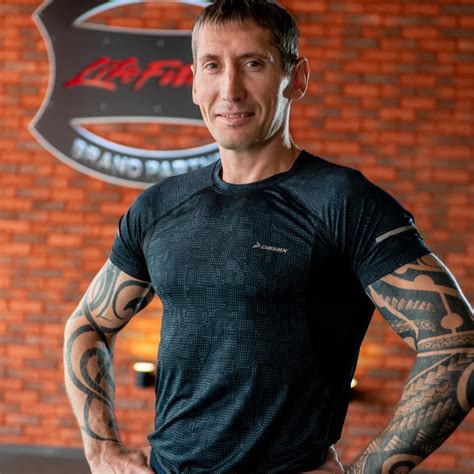 Аркадий,Фитнес-инструктор