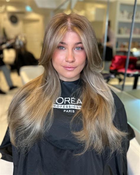 Dirty Blonde Balayage Ideas To Freshen Up Your Look