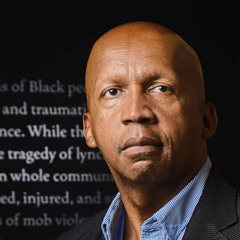 Bryan Stevenson To Receive 2024 Gold Honor Medal — The National