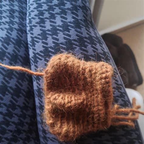 2nd and 3rd socks - toes getting "wavy"? How to fix? : r/Nalbinding