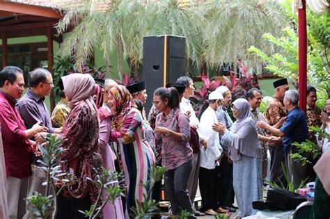 Usai Libur Hari Raya Idul Fitri Sma Negeri Pandaan Gelar Halal