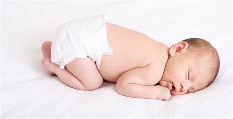 What Is The Best Sleeping Position For Babies?