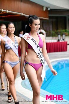 Hot Sexy Soo Wincci Bikini Pics