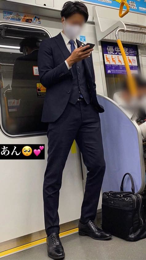 もっこりスーツ