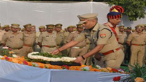 Families Of Martyr Soldiers Honored On Police Commemoration Day पुलिस