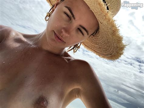 Jesinta Franklin Jesinta Franklin Model Nude Leaks Photo TheFappening