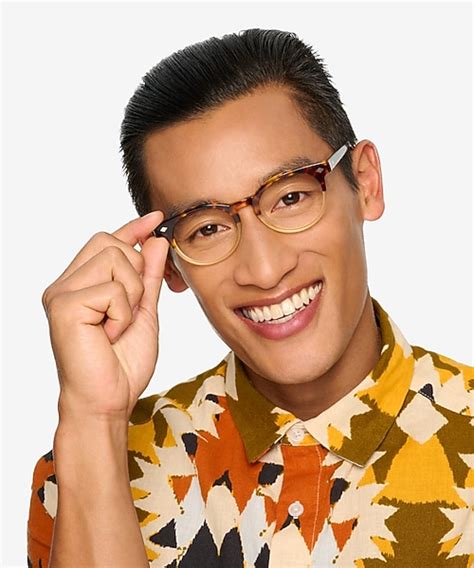 Glasses for Diamond Shaped Faces | Eyebuydirect Canada