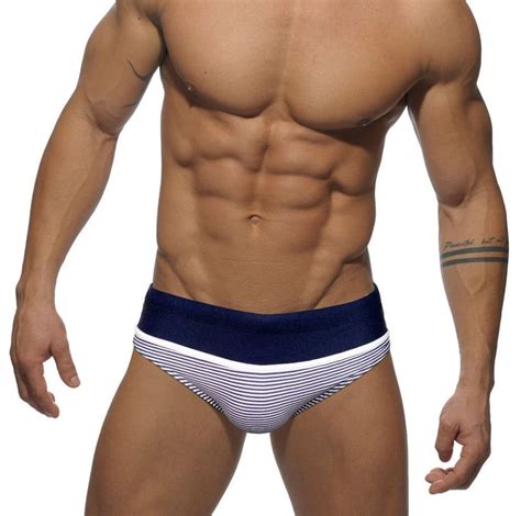 Ballbusting Gay No Brasil E Afins