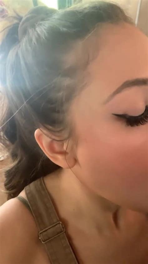 She Finishes Off Her Roommate During Quarantine HD Porn D Es